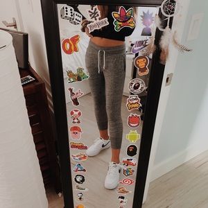 Grey nike capri sweatpants/joggers